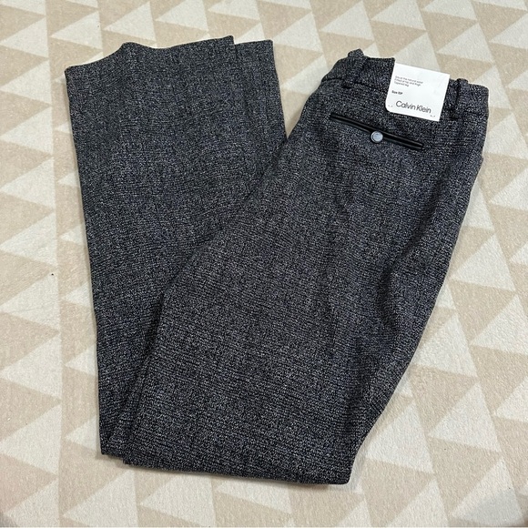 Calvin Klein
Petite Straight-Leg Pants - Picture 3 of 5